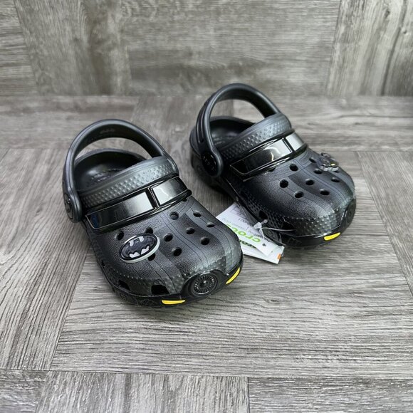 CROCS Batmobile Classic Infant size 4 Black Clog - Picture 3 of 9